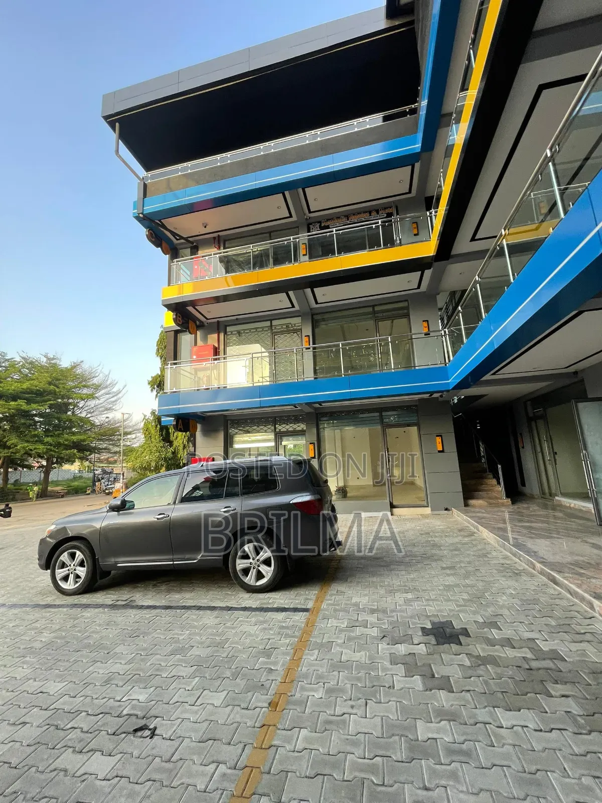 Shop And Office Space In Gwarimpa For Sale