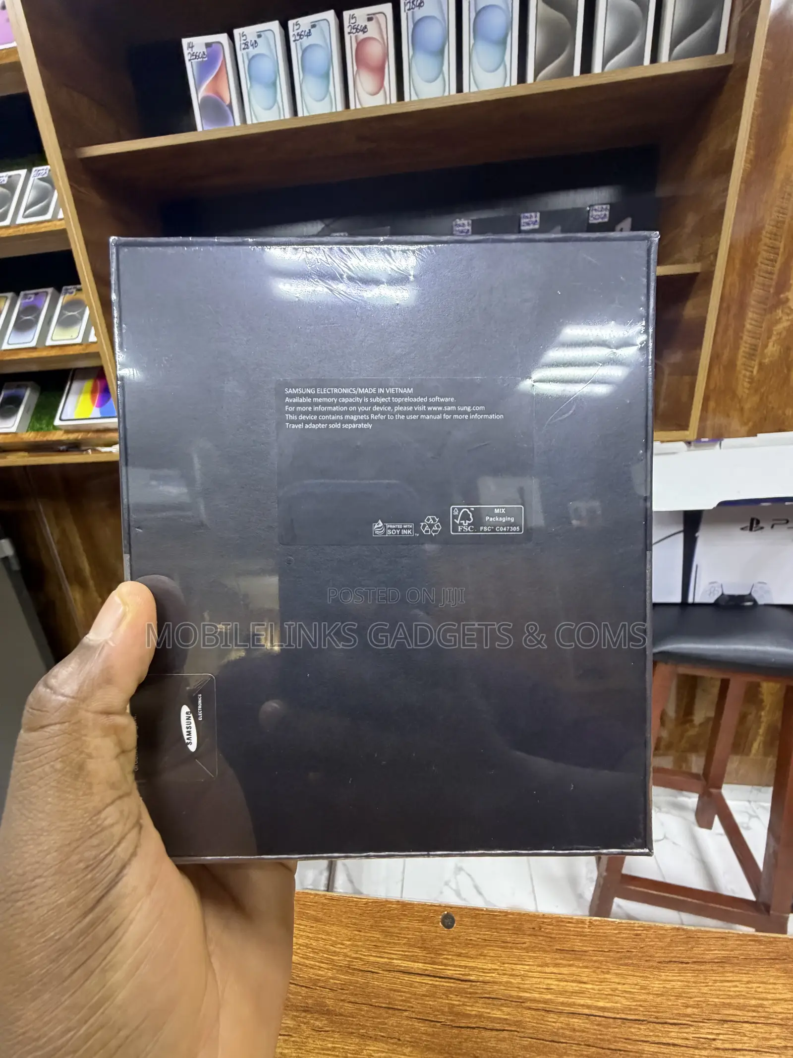 New Samsung Galaxy Z Fold4 512 GB Black
