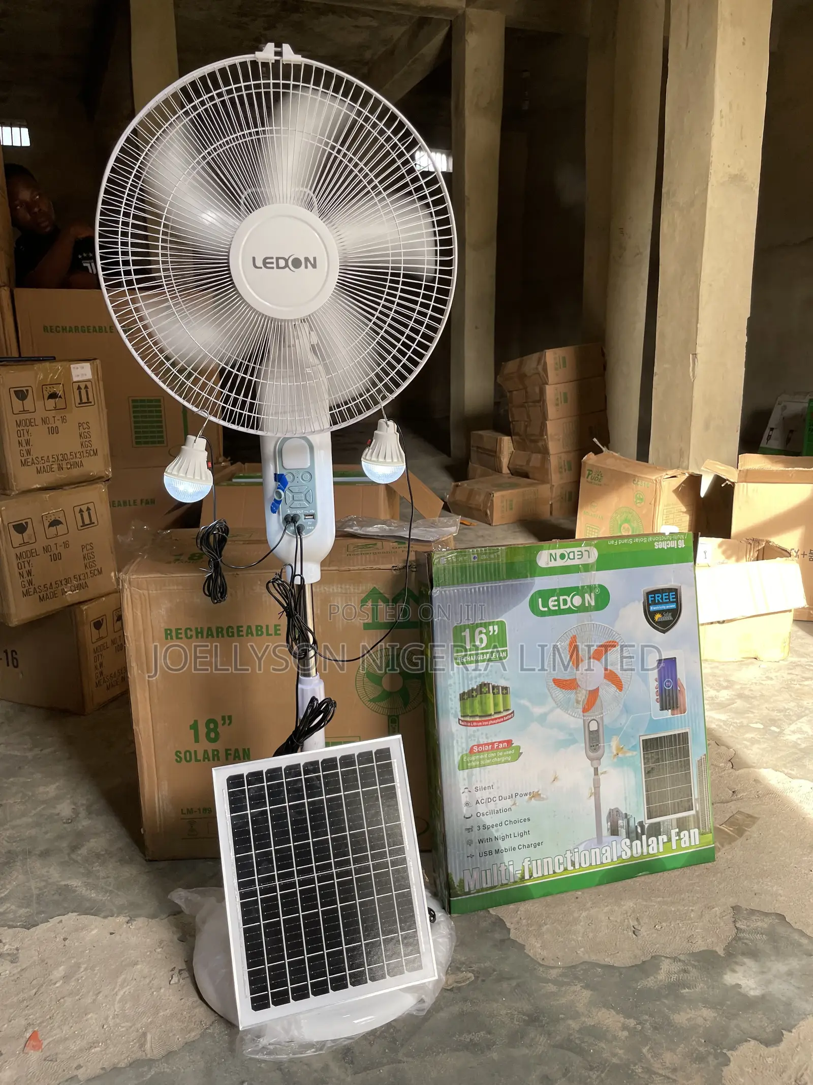 16 Inches Solar/Rechargeable Fan With Remote