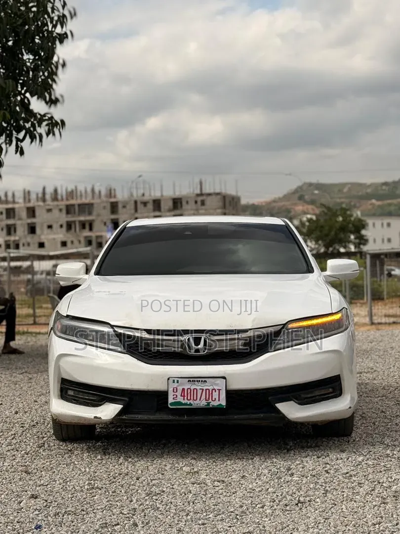 Honda Accord EX-L V-6 2dr Coupe FWD (3.5L 6cyl 6A) 2016 White