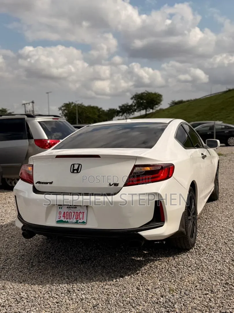 Honda Accord EX-L V-6 2dr Coupe FWD (3.5L 6cyl 6A) 2016 White