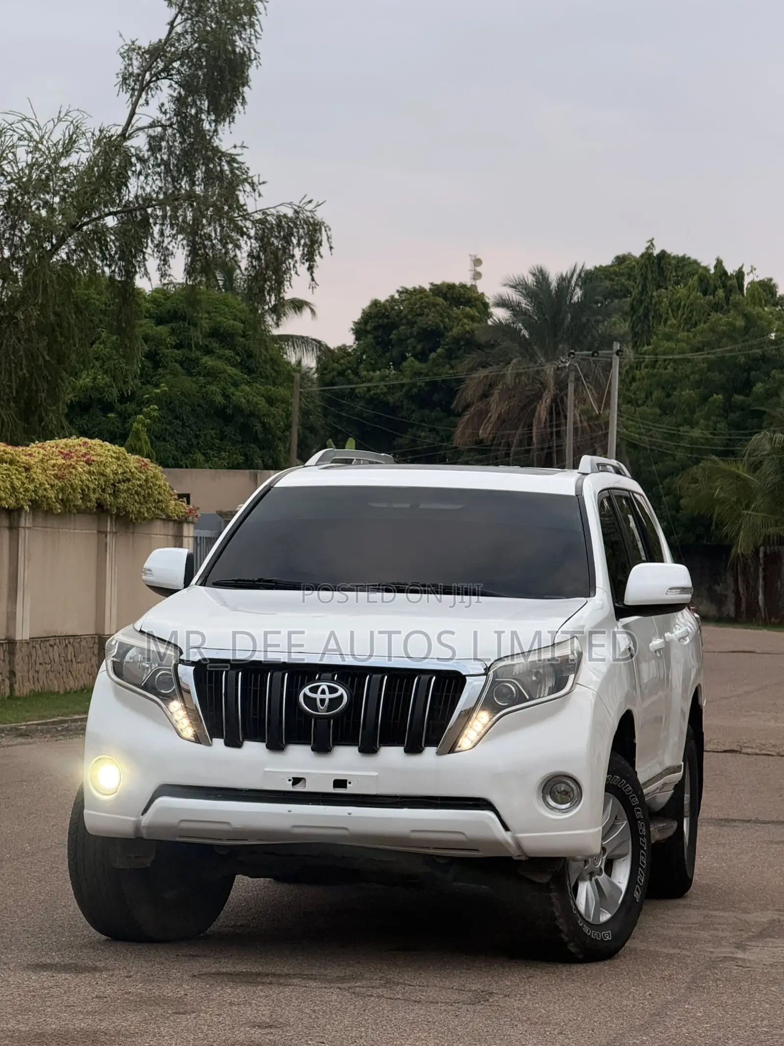 Toyota Land Cruiser Prado 2016 White