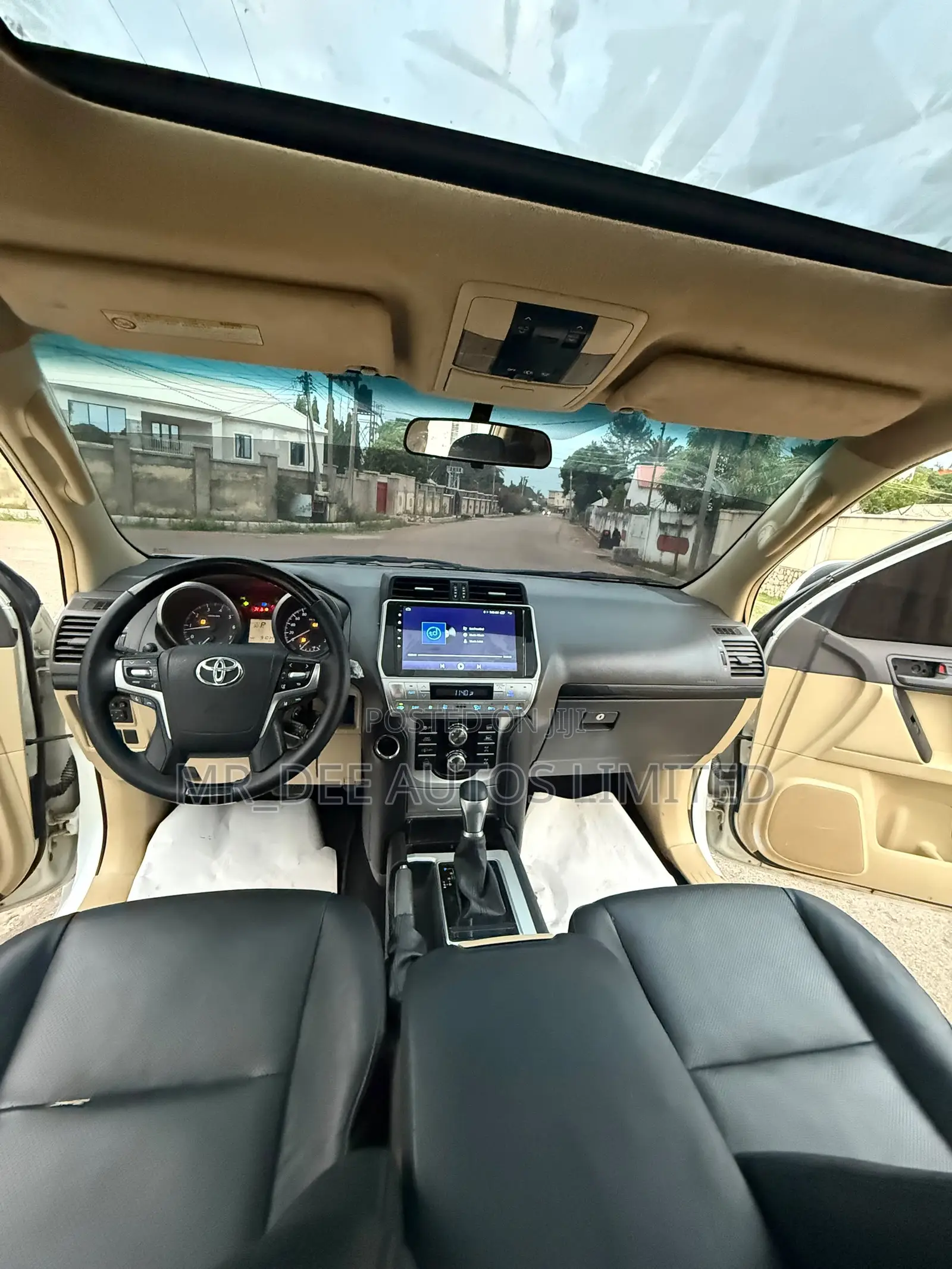 Toyota Land Cruiser Prado 2016 White