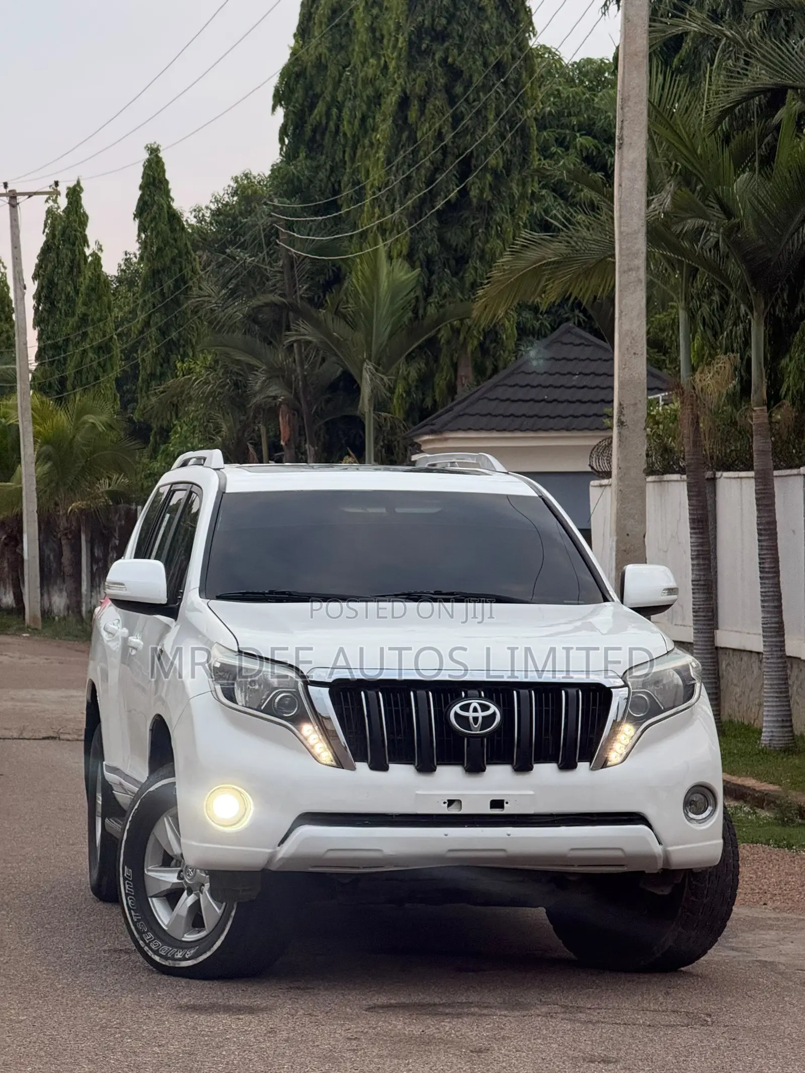 Toyota Land Cruiser Prado 2016 White