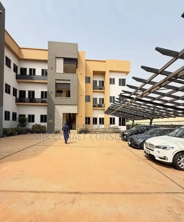 Furnished 2bdrm Block of Flats in By Paradise 1, Life Camp for rent