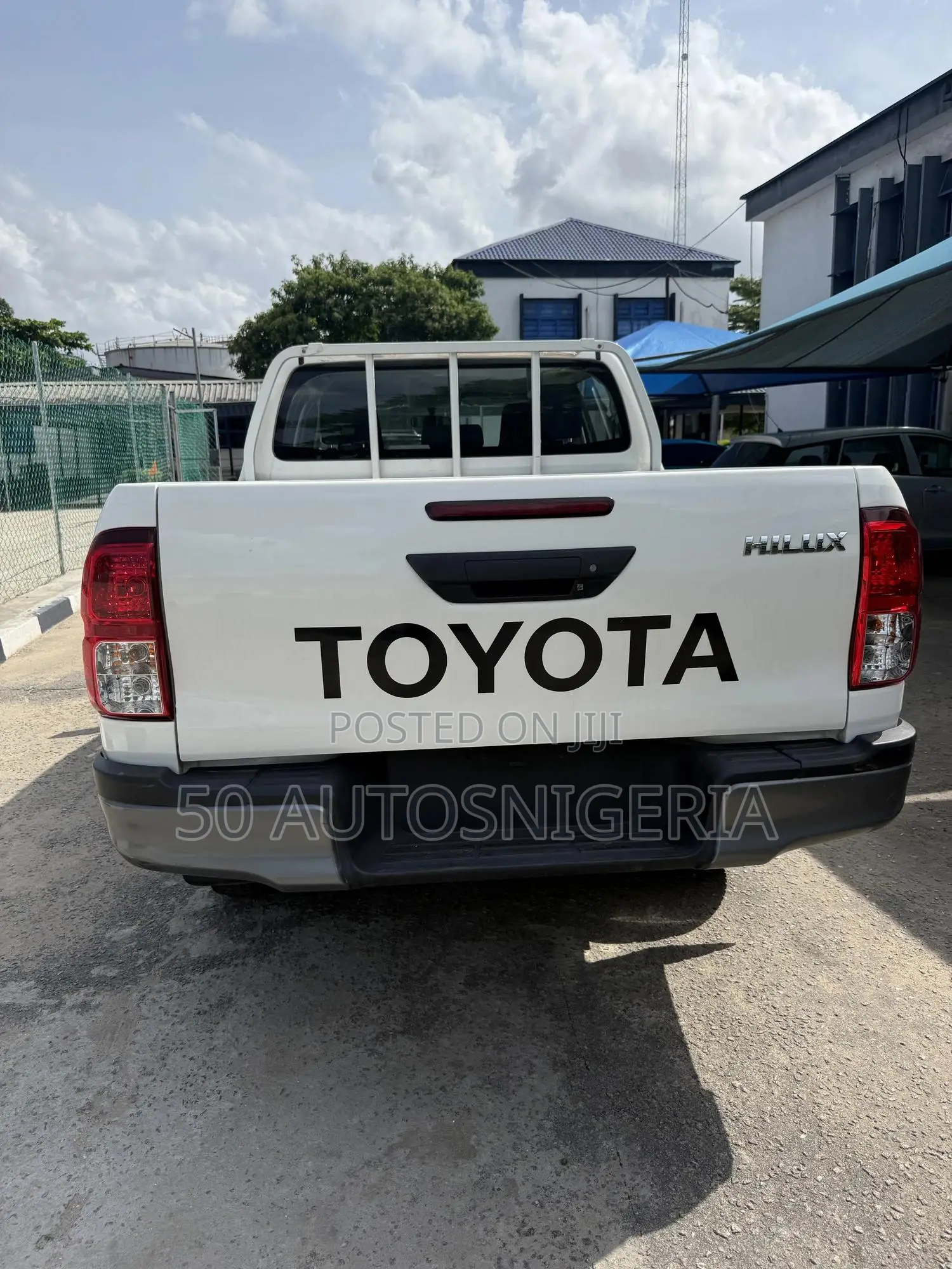 New Toyota Hilux 2024 White