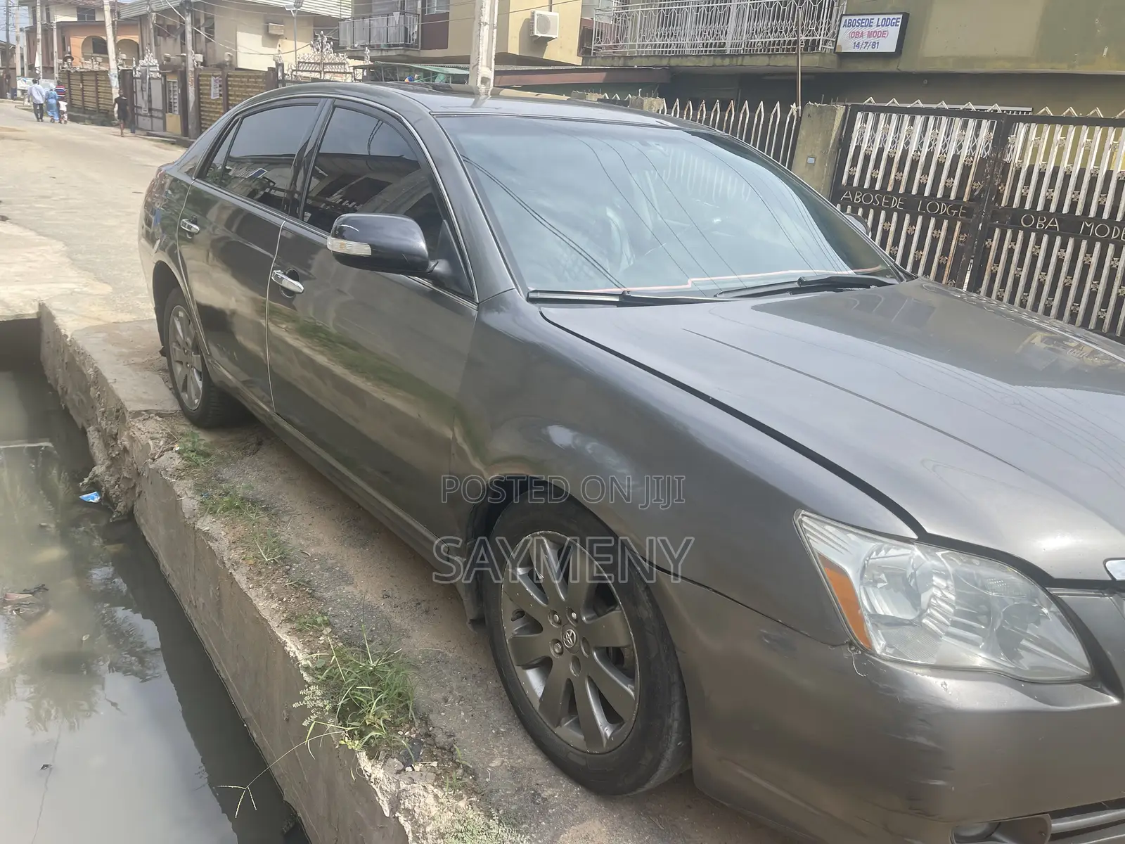 Toyota Avalon XL 2005 Gray