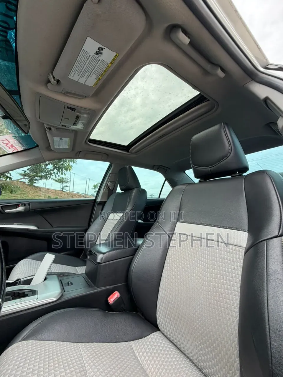 Toyota Camry SE 4dr Sedan (2.5L 4cyl 6A) 2013 Silver