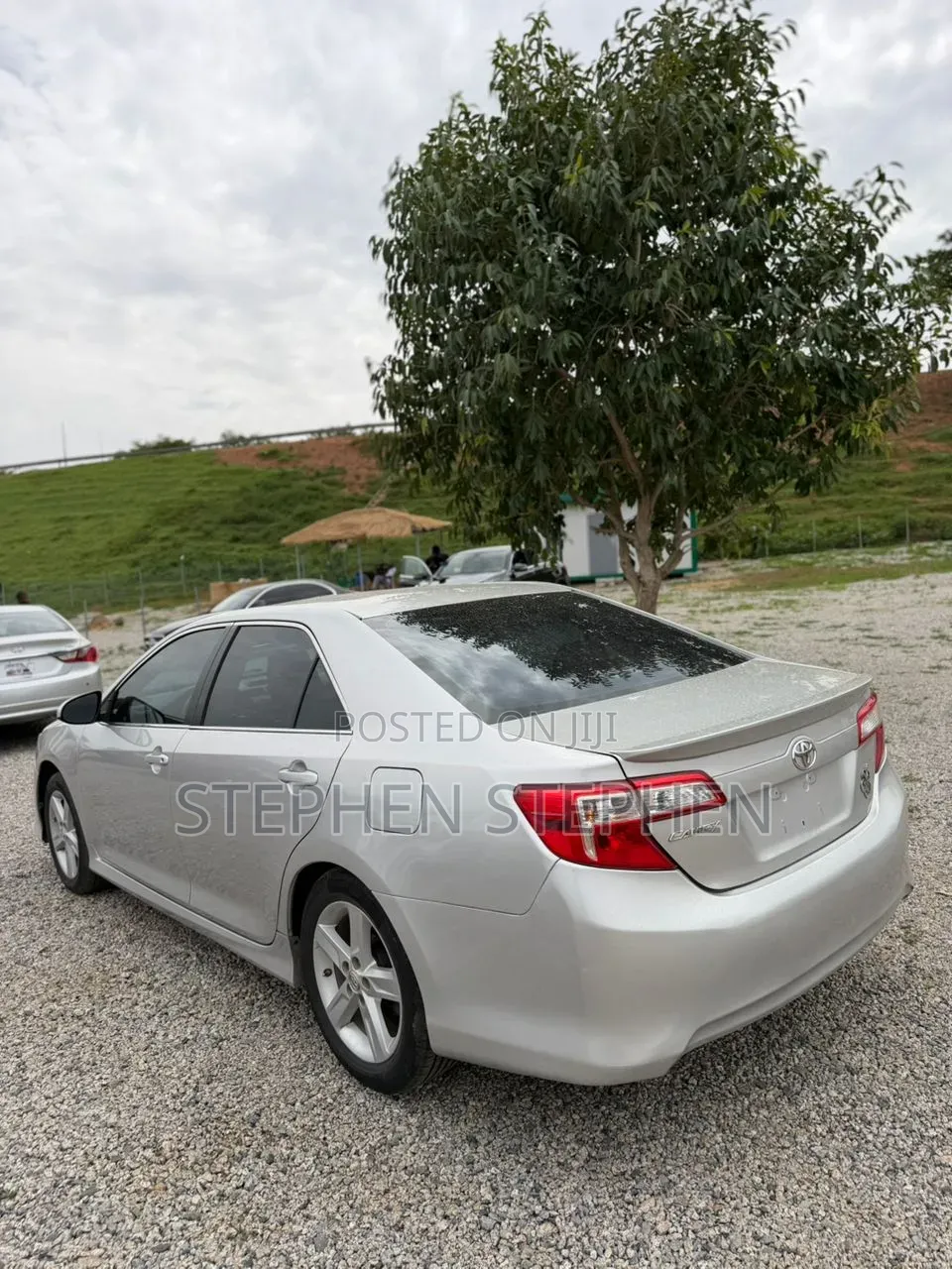 Toyota Camry SE 4dr Sedan (2.5L 4cyl 6A) 2013 Silver