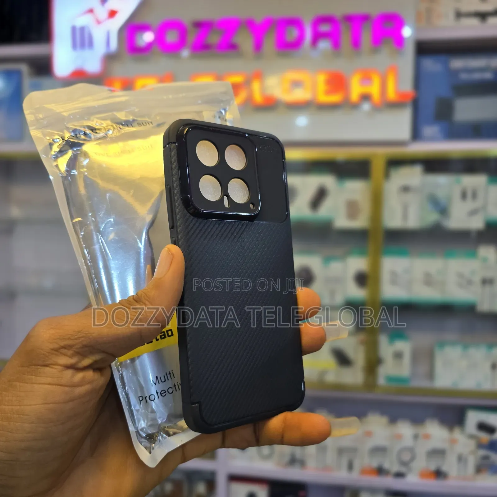 Xiaomi 14 Generic Flexible Carbon Fibre Texture Case