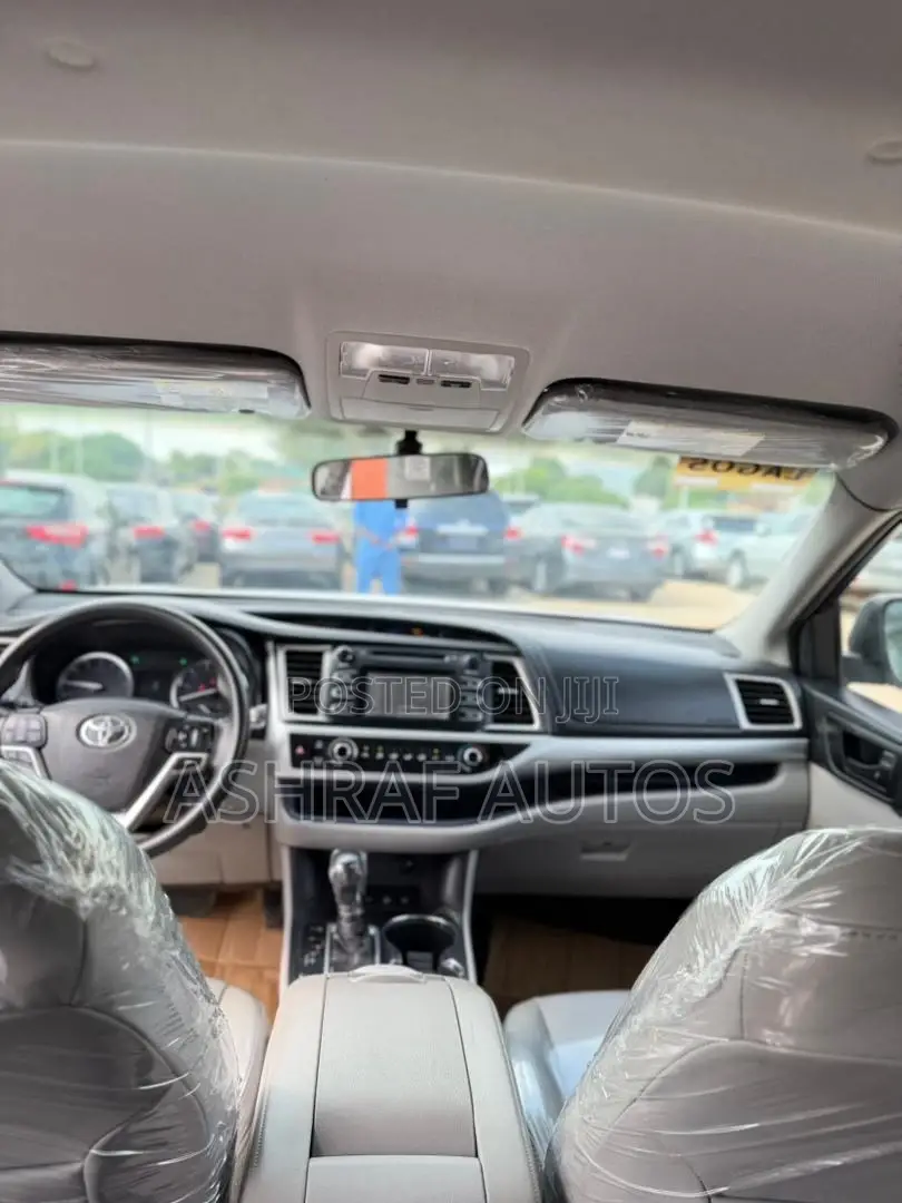 Toyota Highlander 2017 Gray
