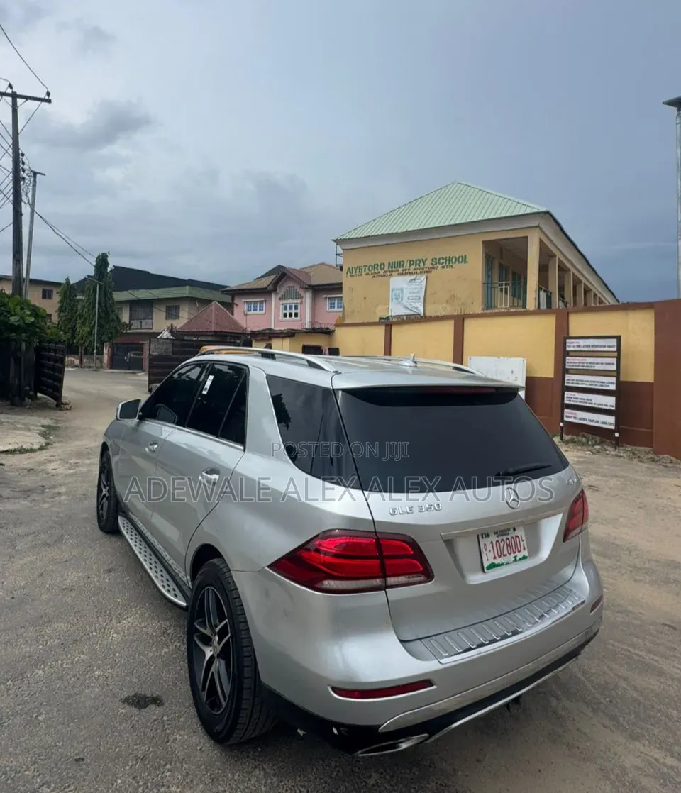 Mercedes-Benz GLE-Class 2016 Silver