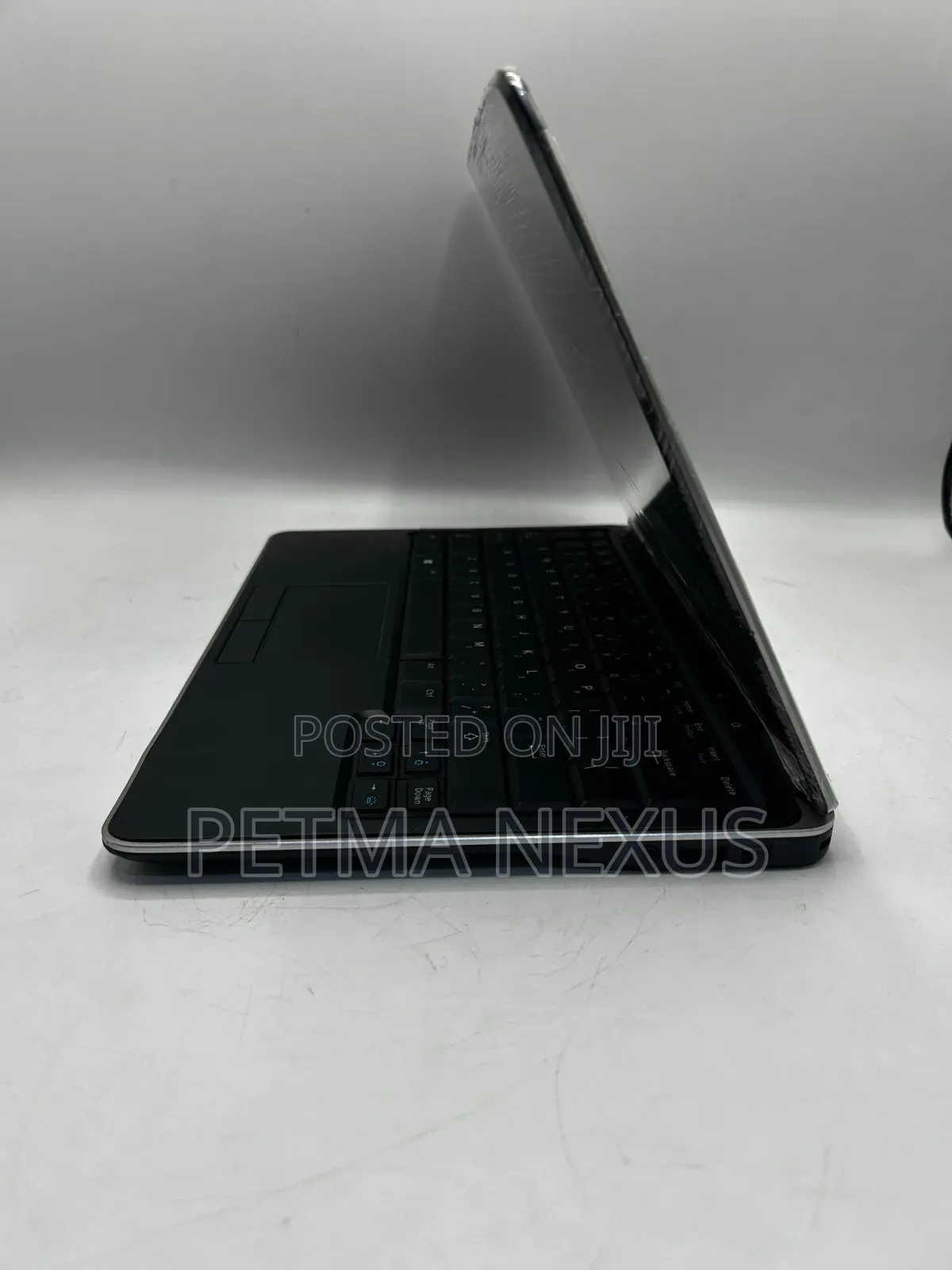 Laptop Dell Latitude E7240 8GB Intel Core i7 SSD 128GB