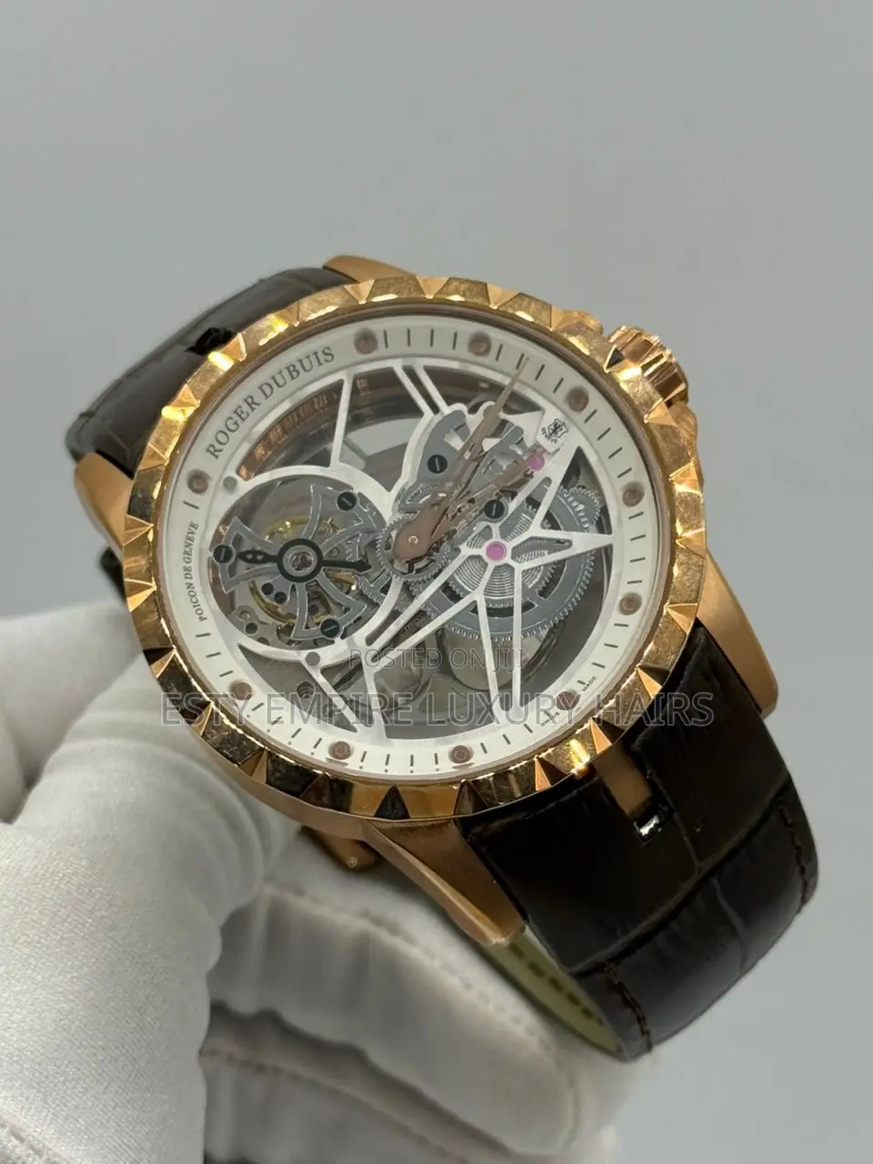 High Quality Luxury Roger Dubus Leather Wristwatch
