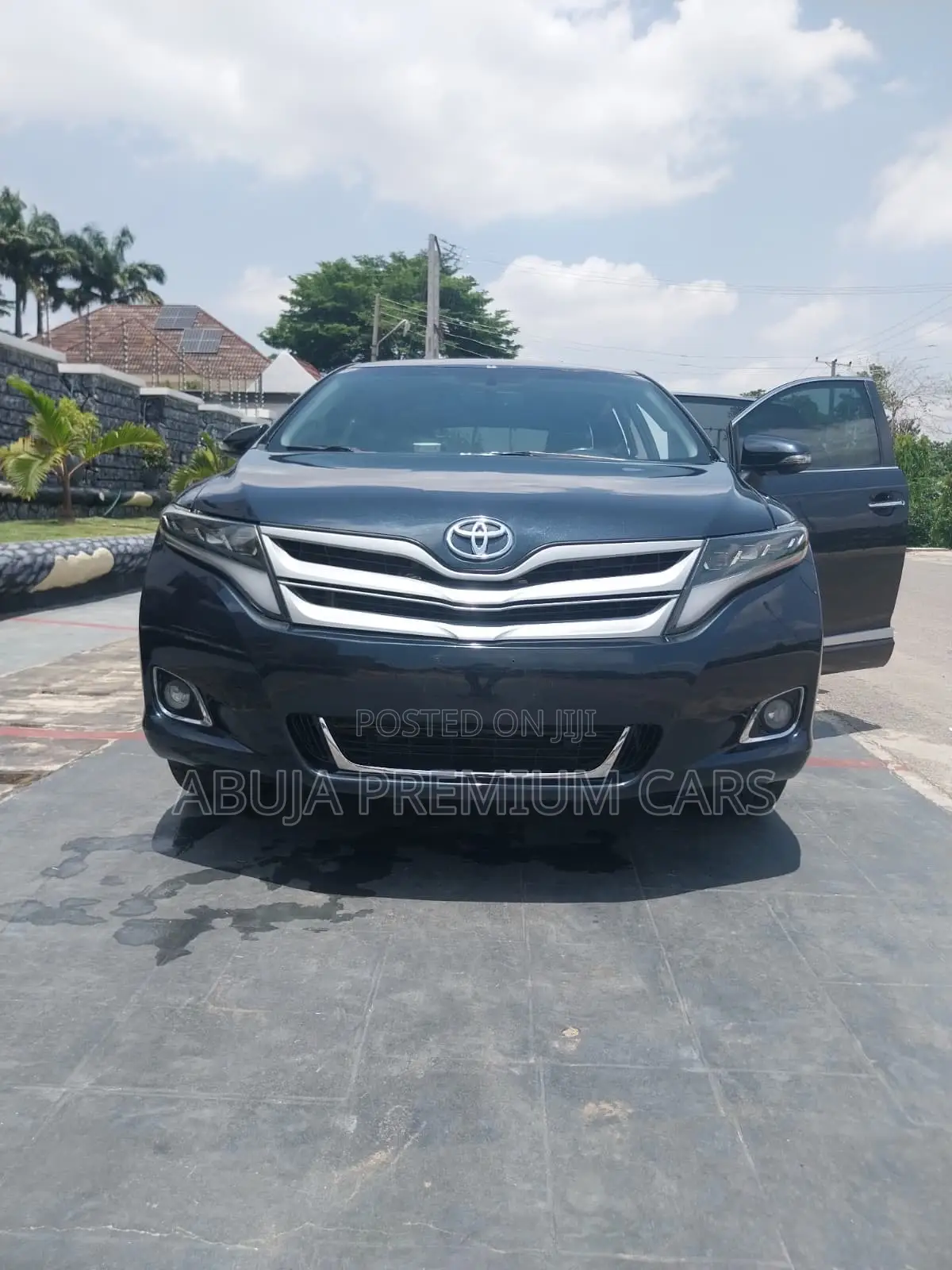 Toyota Venza XLE 2014 Blue