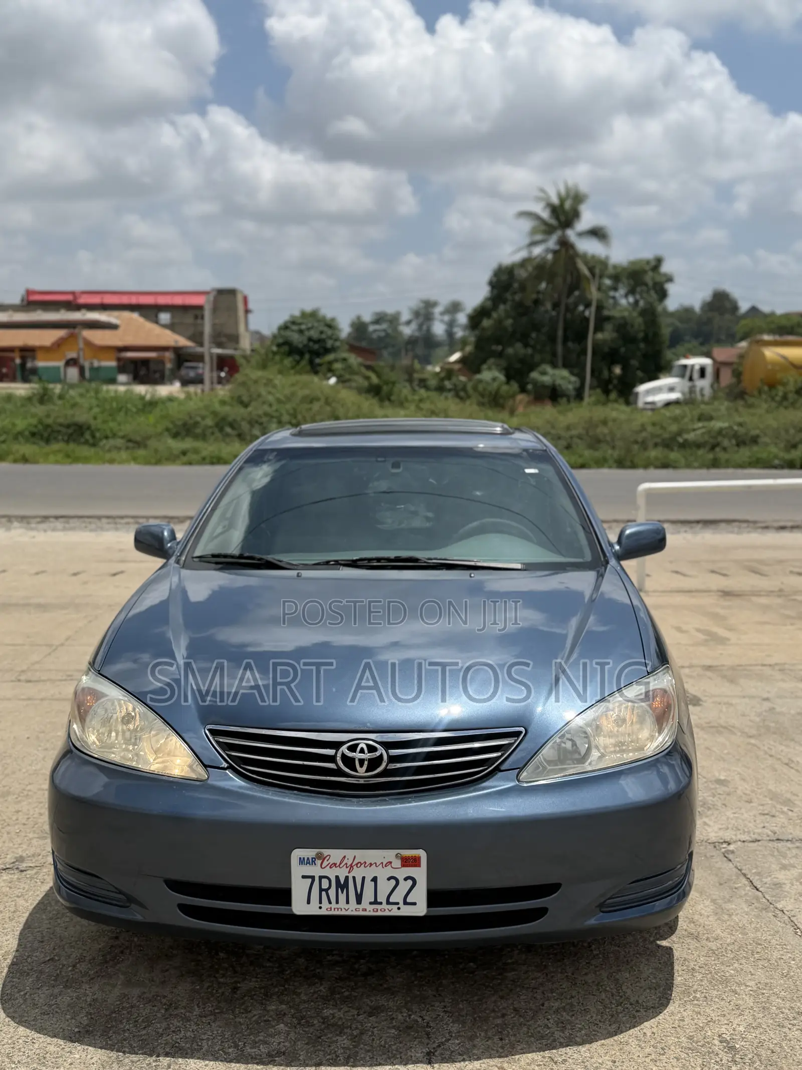 Toyota Camry XLE V6 4dr Sedan (3.0L 6cyl 5A) 2004 Blue