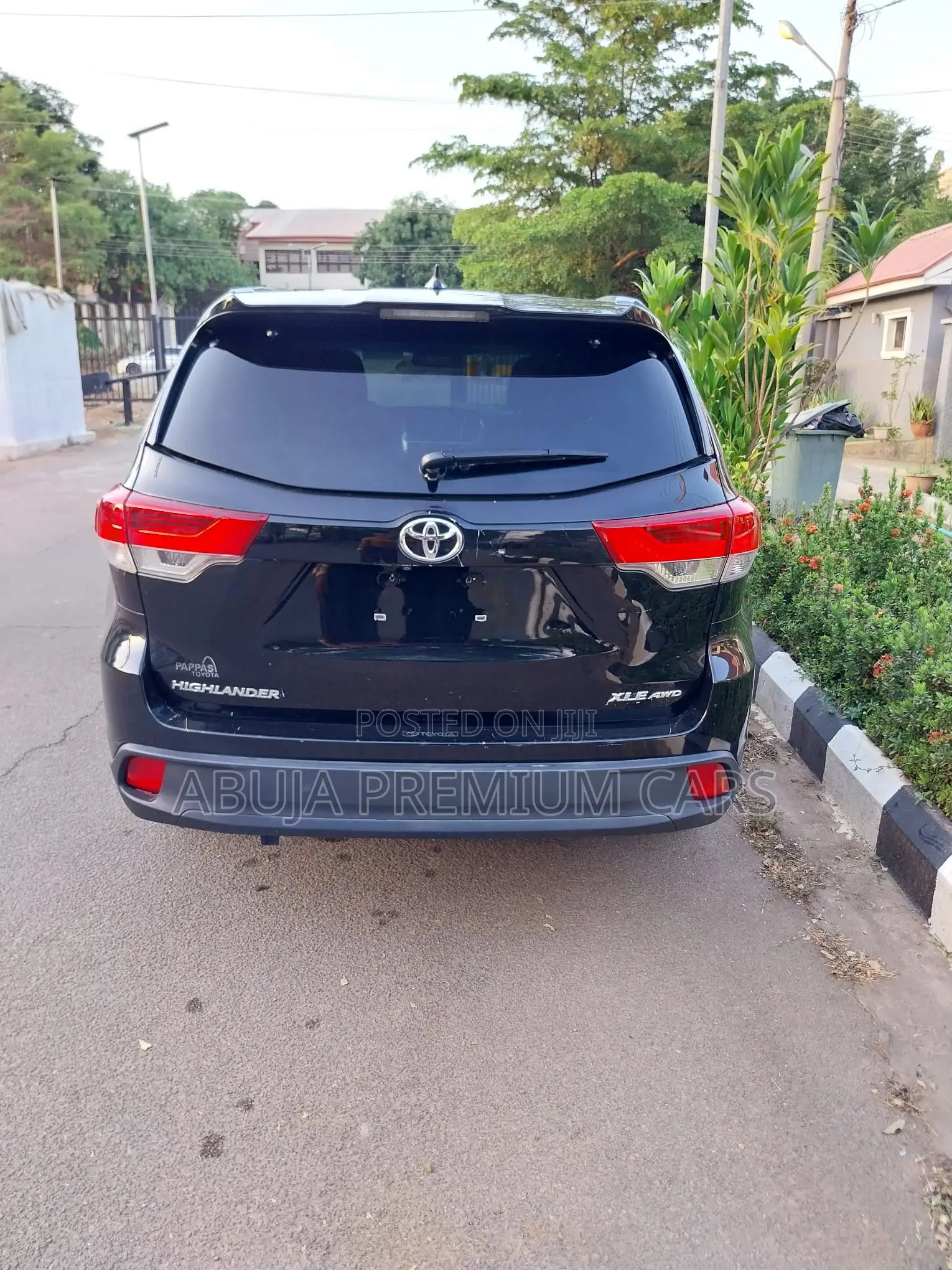 Toyota Highlander XLE 4dr SUV AWD (3.5L 6cyl 6A) 2015 Black