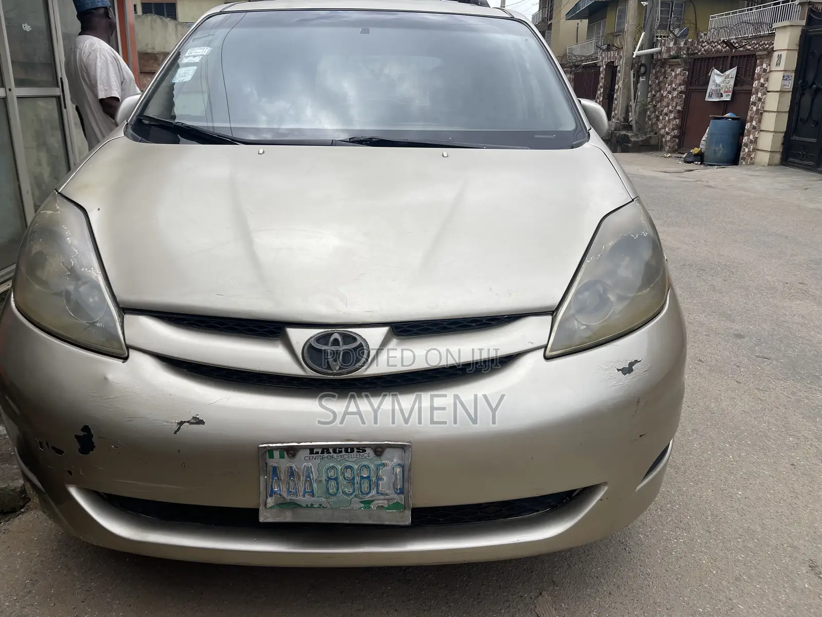 Toyota Sienna XLE Limited AWD 2006 Gold