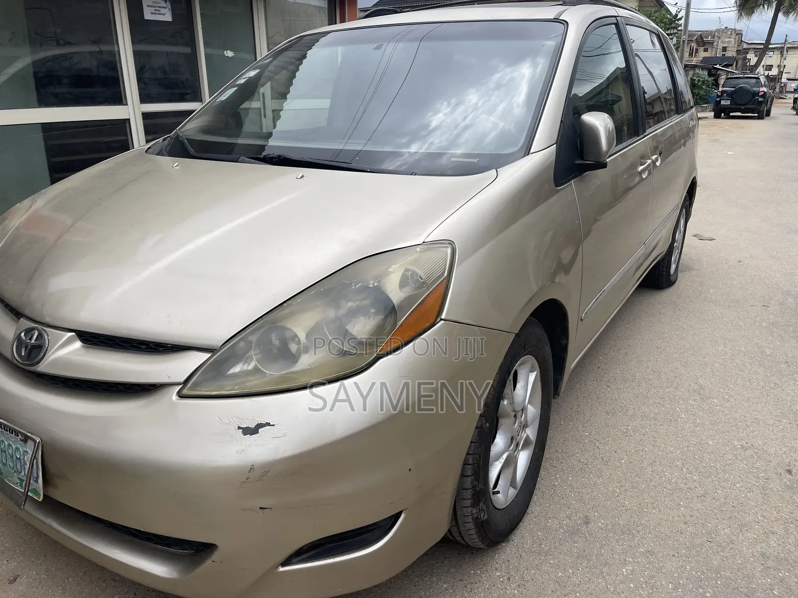 Toyota Sienna XLE Limited AWD 2006 Gold