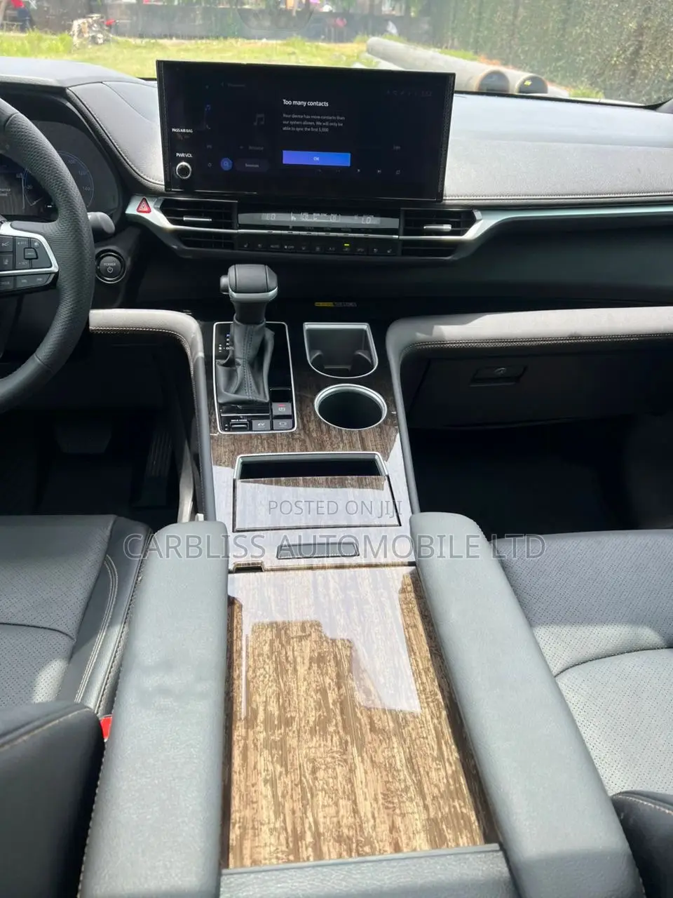 Toyota Sienna Limited 7-Passenger AWD 2025 Gray