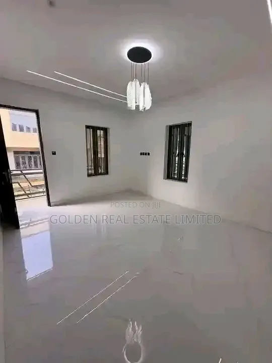 4bdrm Duplex in Maitama for sale