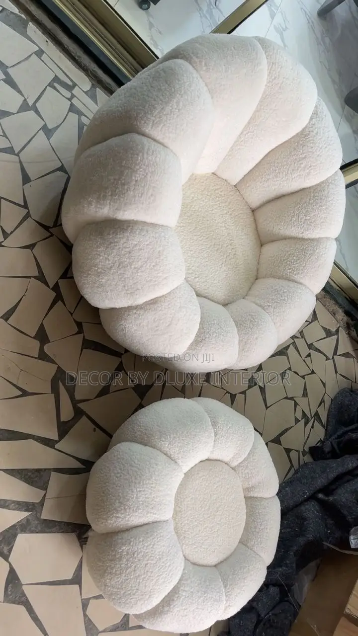 Lazy Sofa Couch Chair With Footrest / Bean Bag