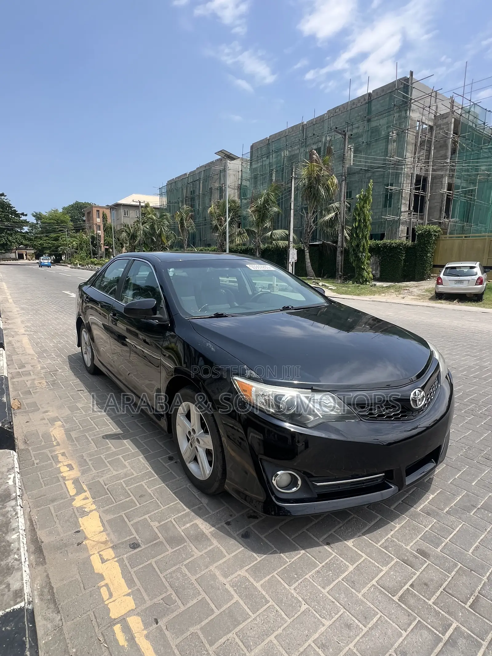 Toyota Camry SE 4dr Sedan (2.5L 4cyl 6A) 2013 Black
