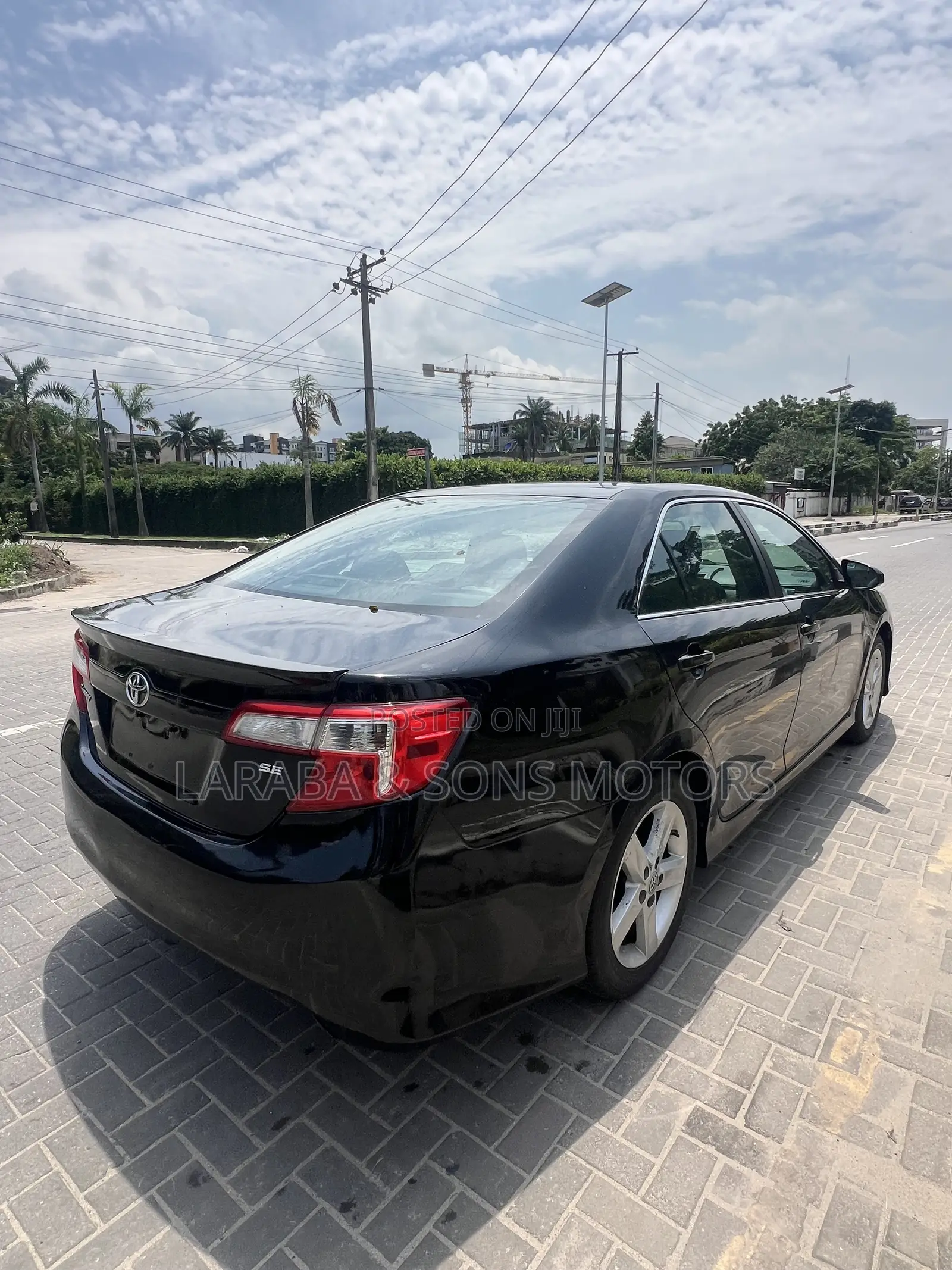 Toyota Camry SE 4dr Sedan (2.5L 4cyl 6A) 2013 Black