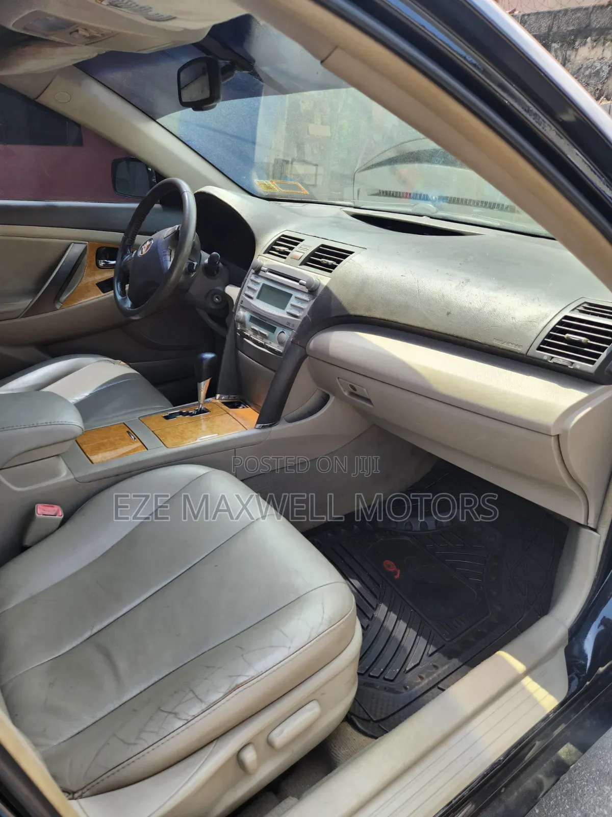 Toyota Camry XLE 4dr Sedan (2.5L 4cyl 6AM) 2010 Black