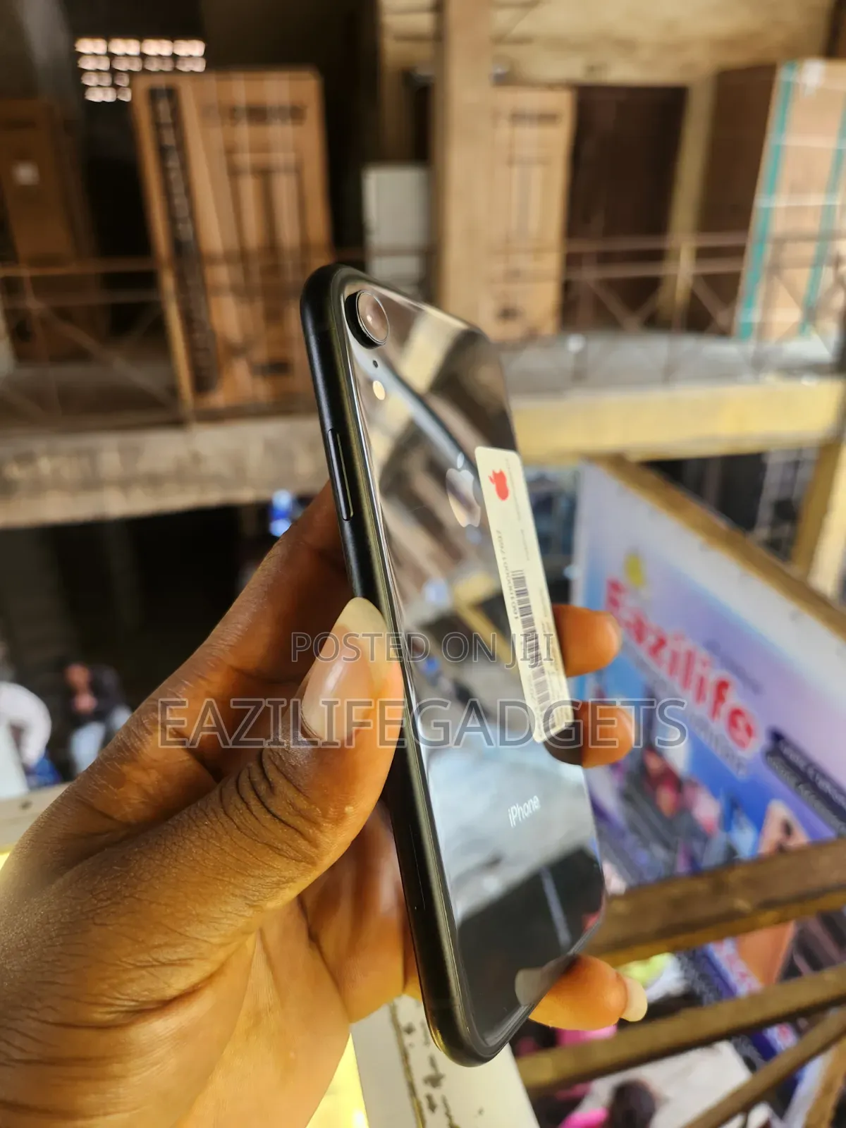 New Apple iPhone XR 64 GB Black