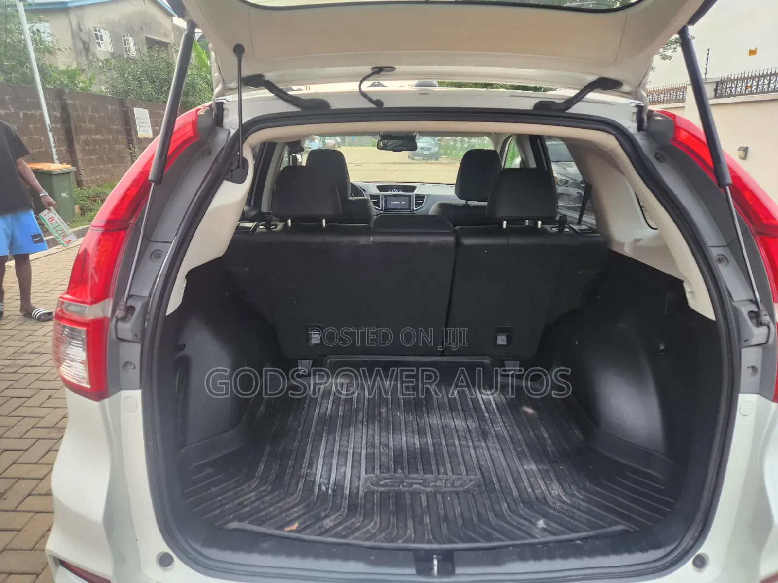 Honda CR-V Touring 4dr SUV AWD (2.4L 4cyl CVT) 2016 White