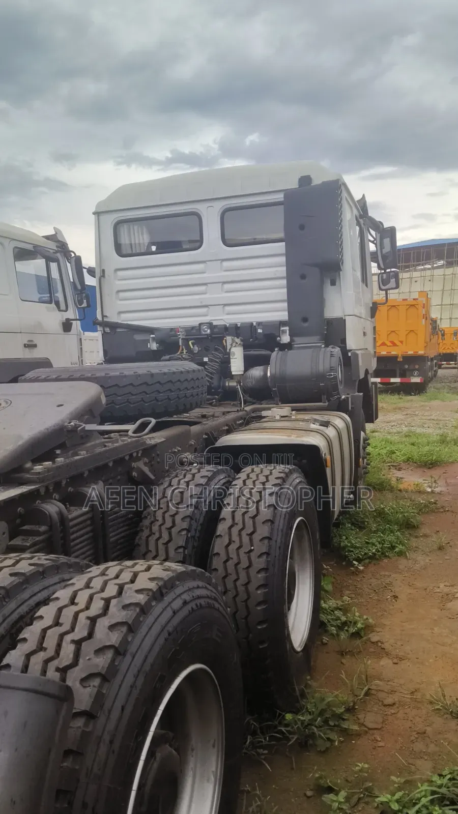 Brand New Shacman Tractor Head 371hp