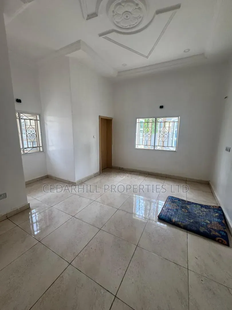 4bdrm Bungalow in Mab Global, Gwarinpa for rent