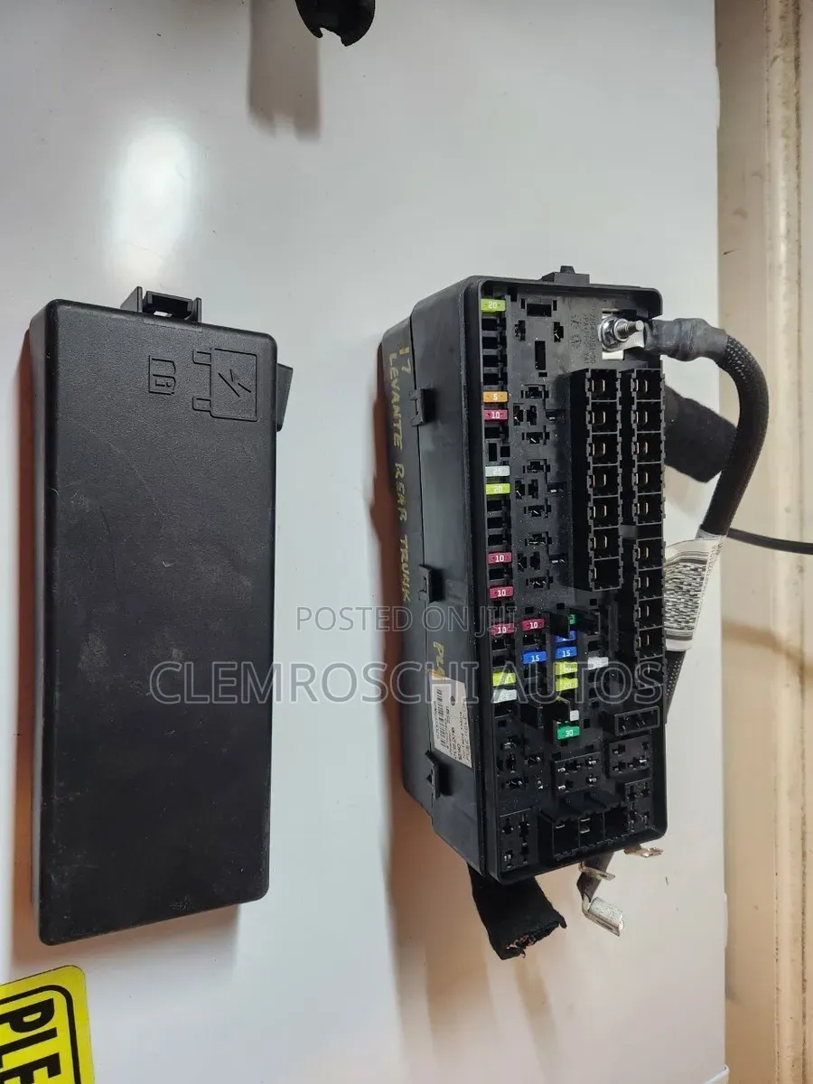 High Quality Certified Complete Back Fuse Box Maserati Lavente 2025