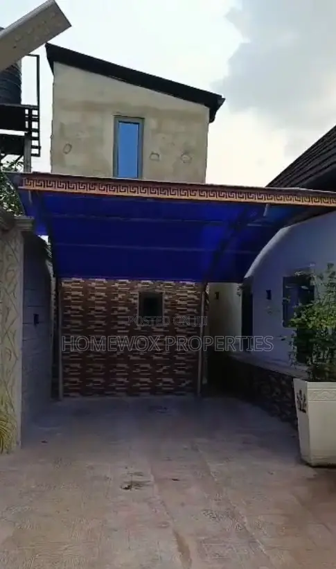 4bdrm Bungalow in Rumuahalu for sale