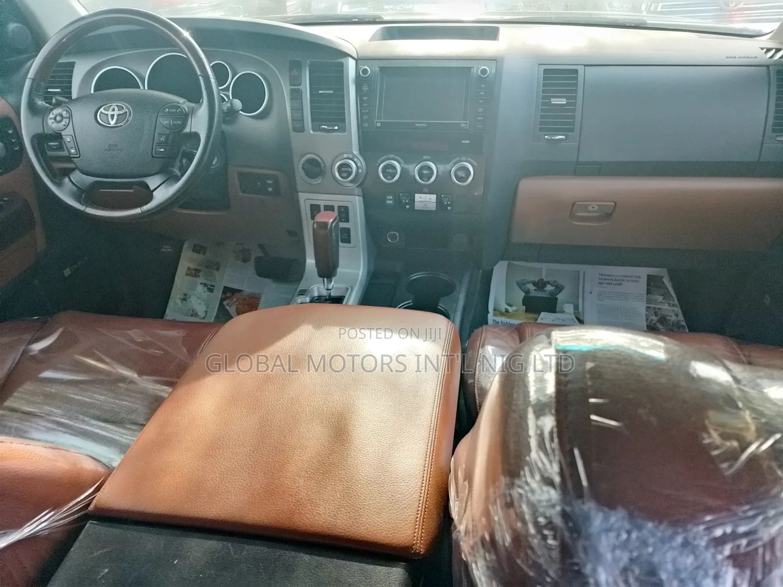 Toyota Sequoia 2012. 2013 Full Option