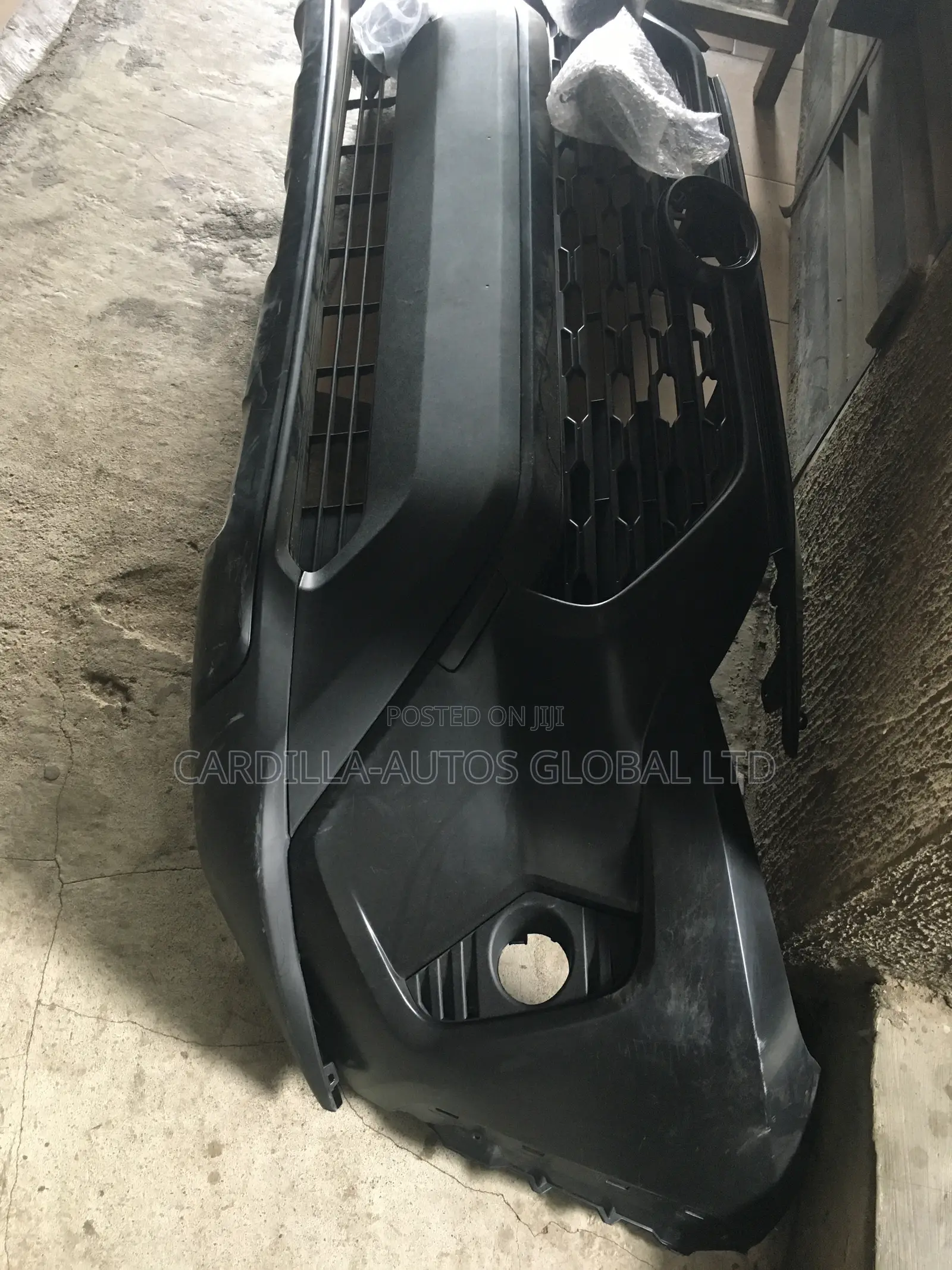 Complete Front Bumper Rav-4 2020