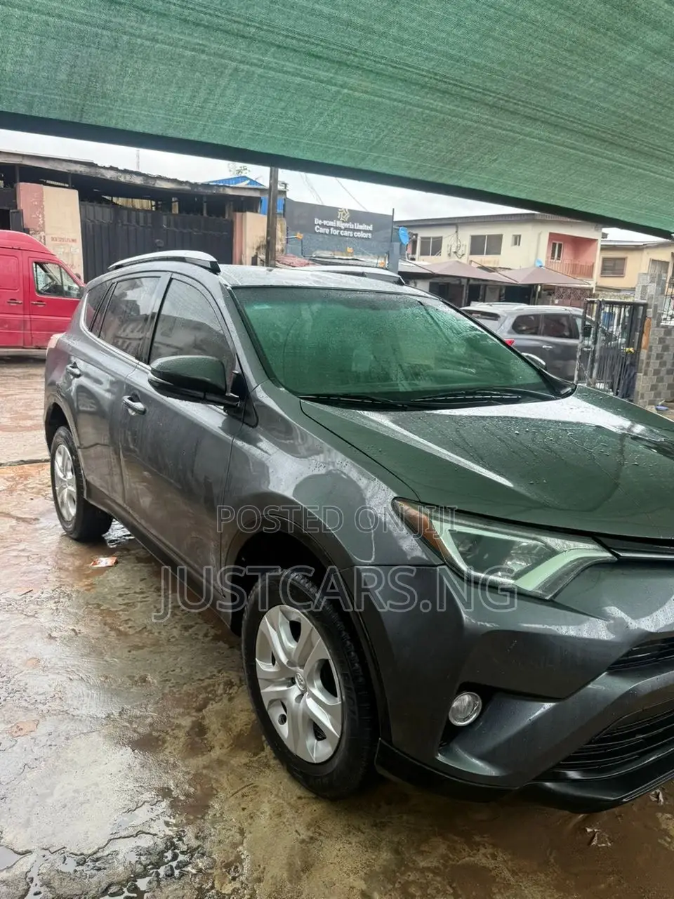 Toyota RAV4 Limited 4dr SUV (2.5L 4cyl 6A) 2015 Gray