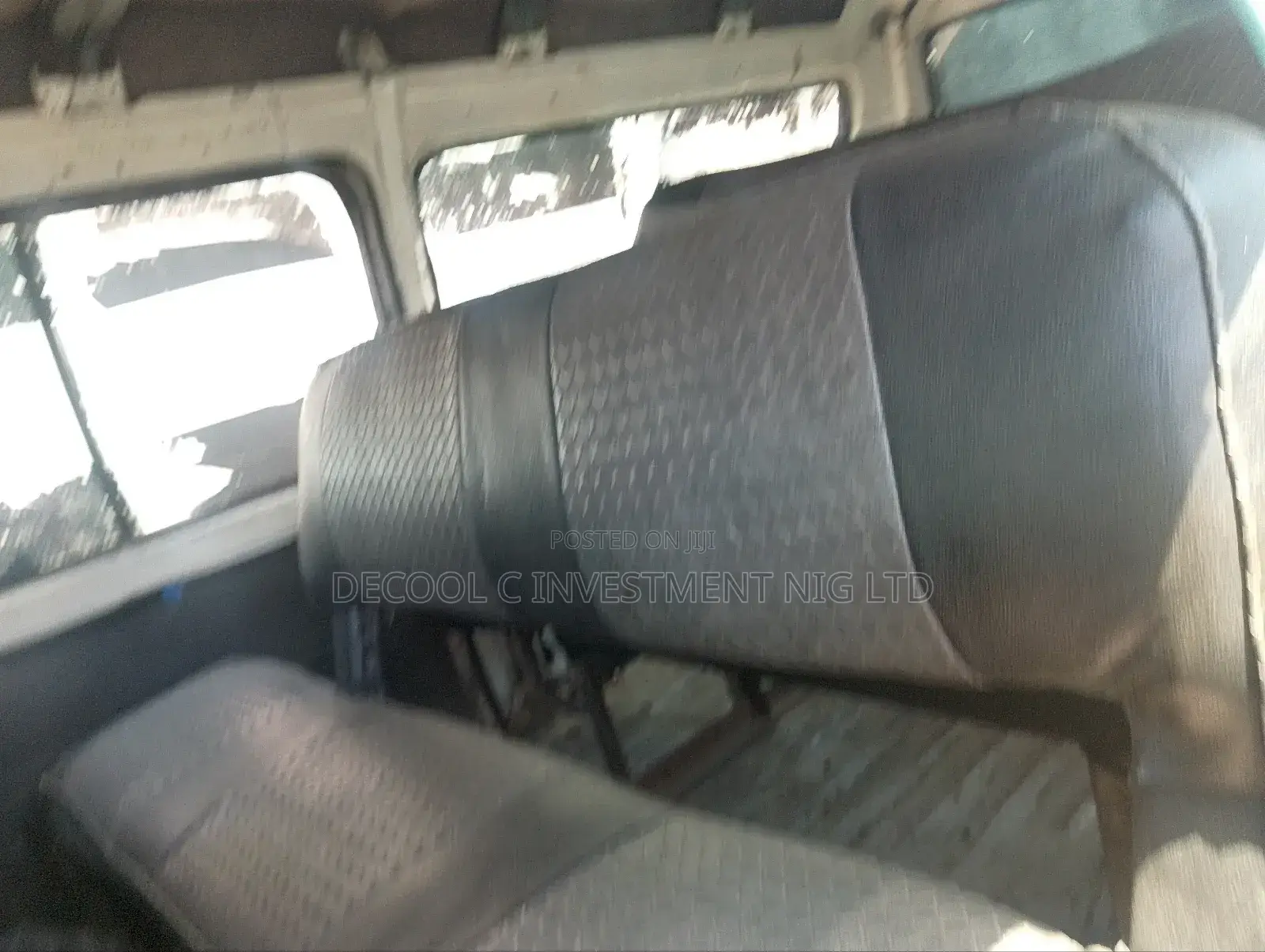 Mitsubishi L300 2005 White