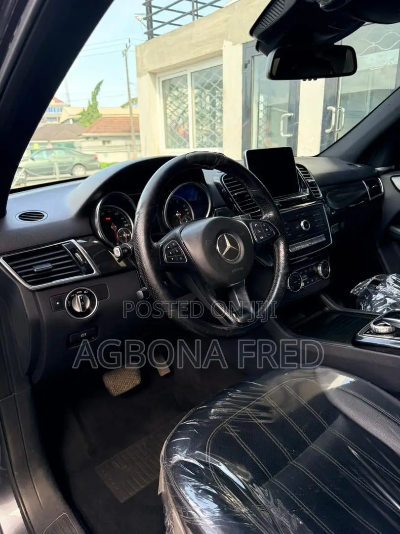 Mercedes-Benz GLE-Class 2017 Gray