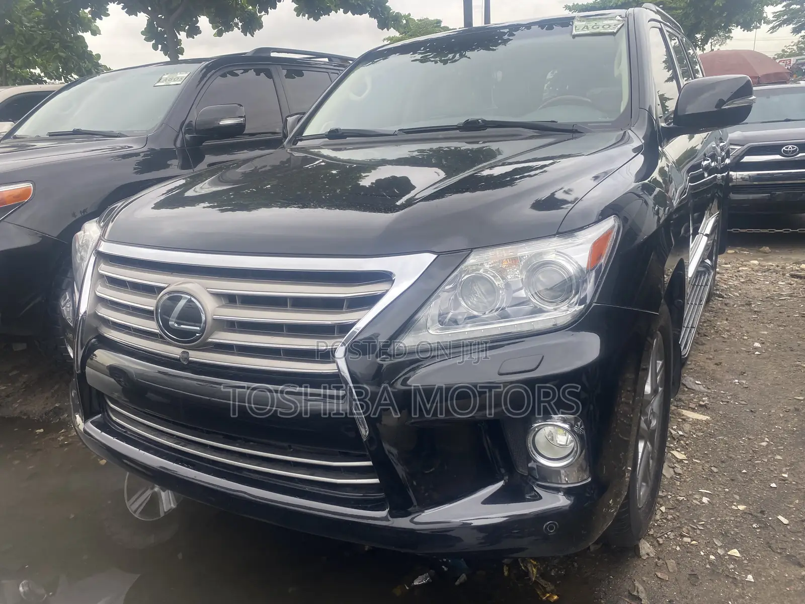 Lexus LX 570 AWD 2014 Black