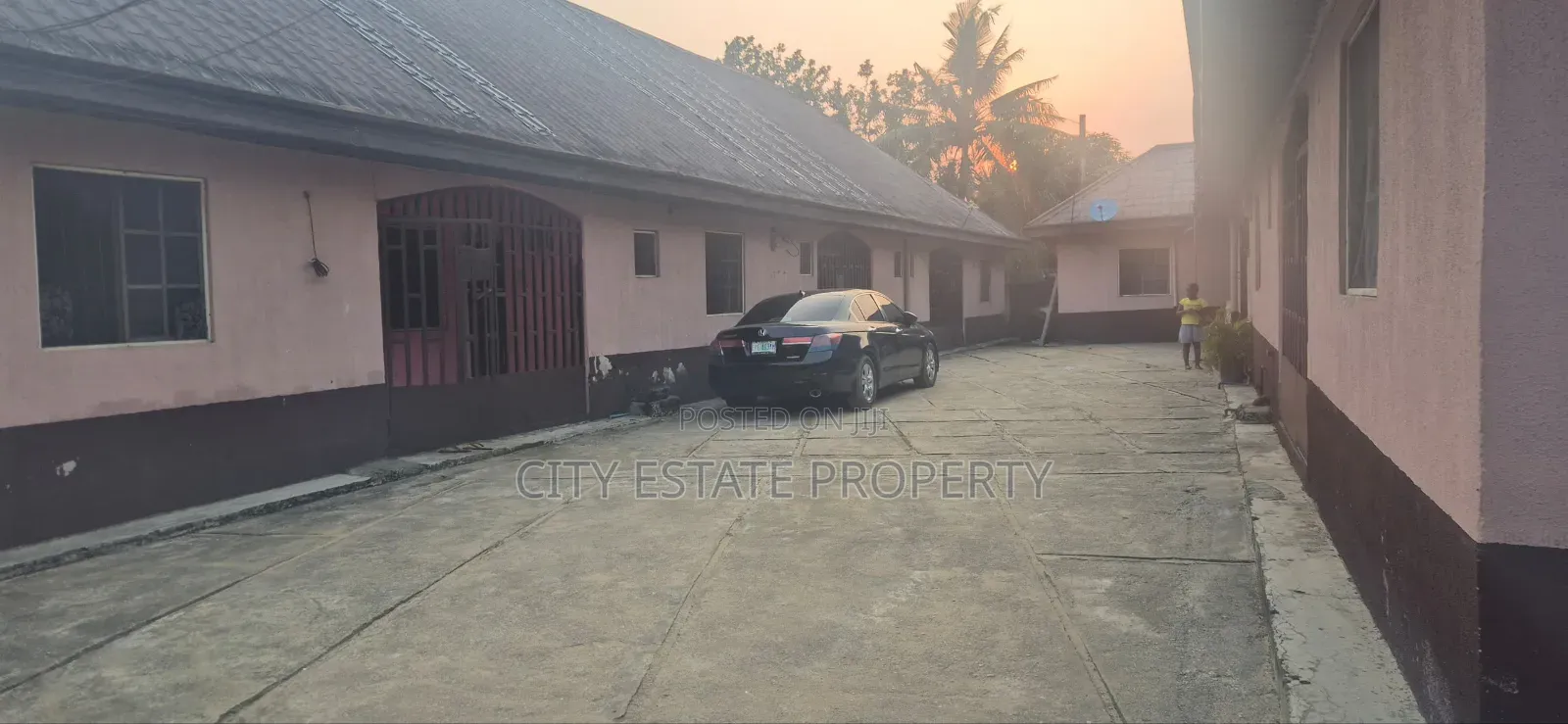 2bdrm Block of Flats in Pounds Estate, Rumuduru for rent