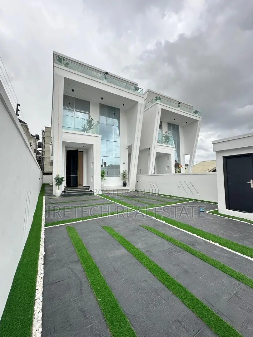 5bdrm Duplex in Ologolo Enviroment for sale