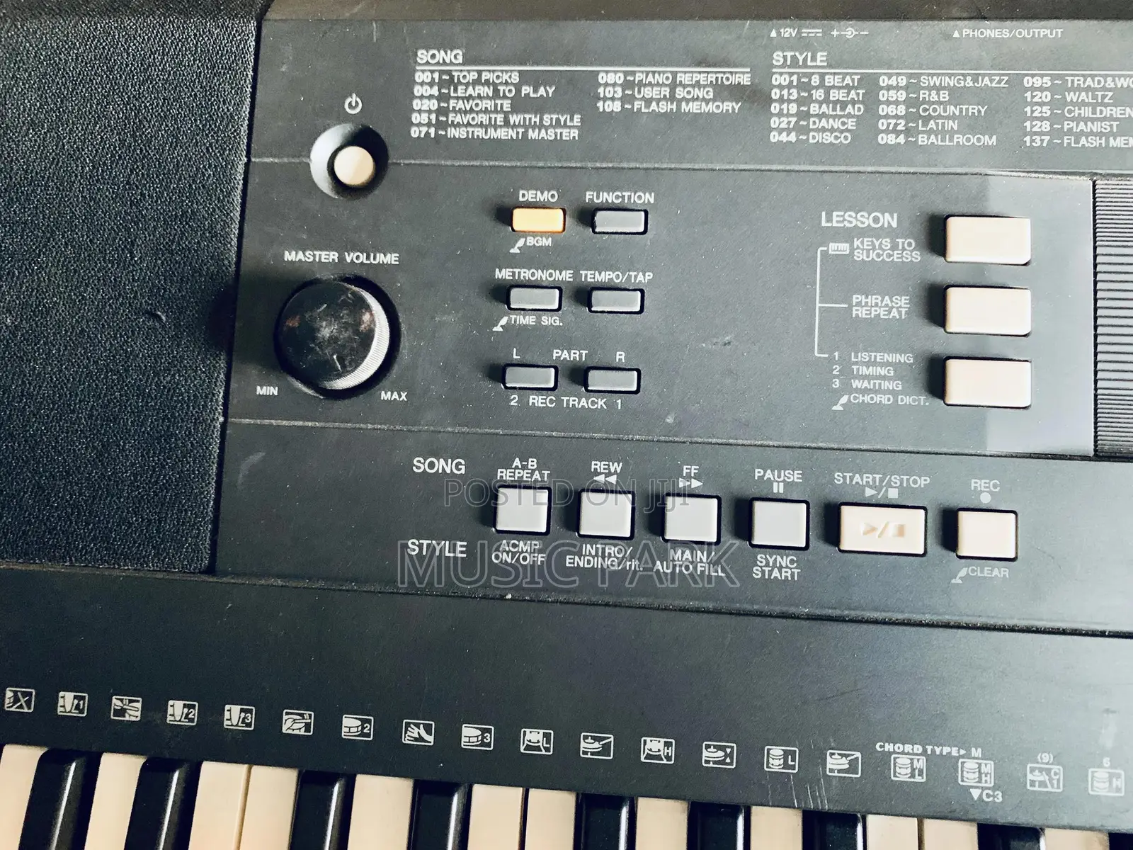 Yamaha Psr-e343 Keyboard | Lagos | Uk-used, Tested 100%