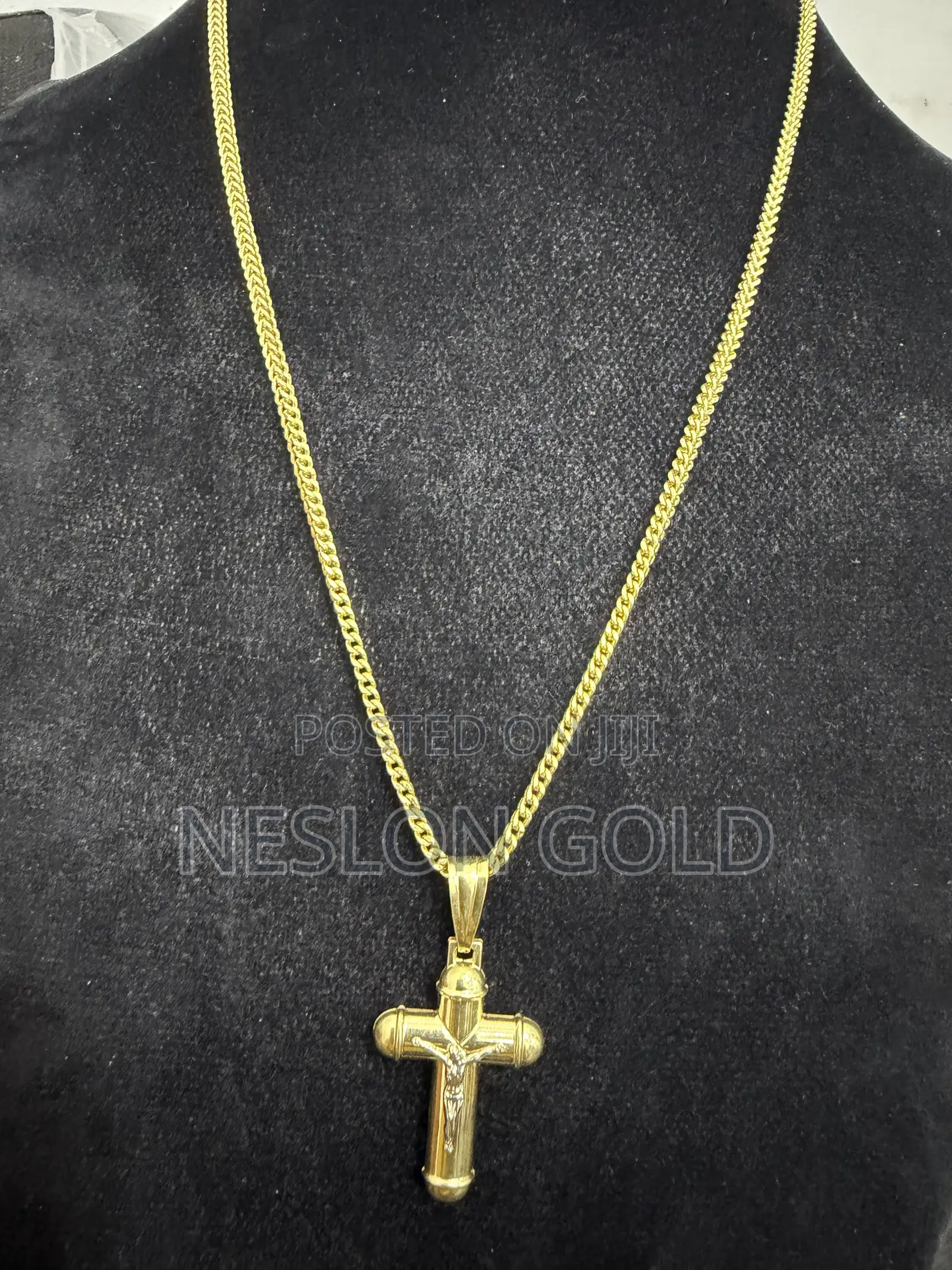 Italy 750 Tested 18karat Solid Gold Franco Wit Crucifix