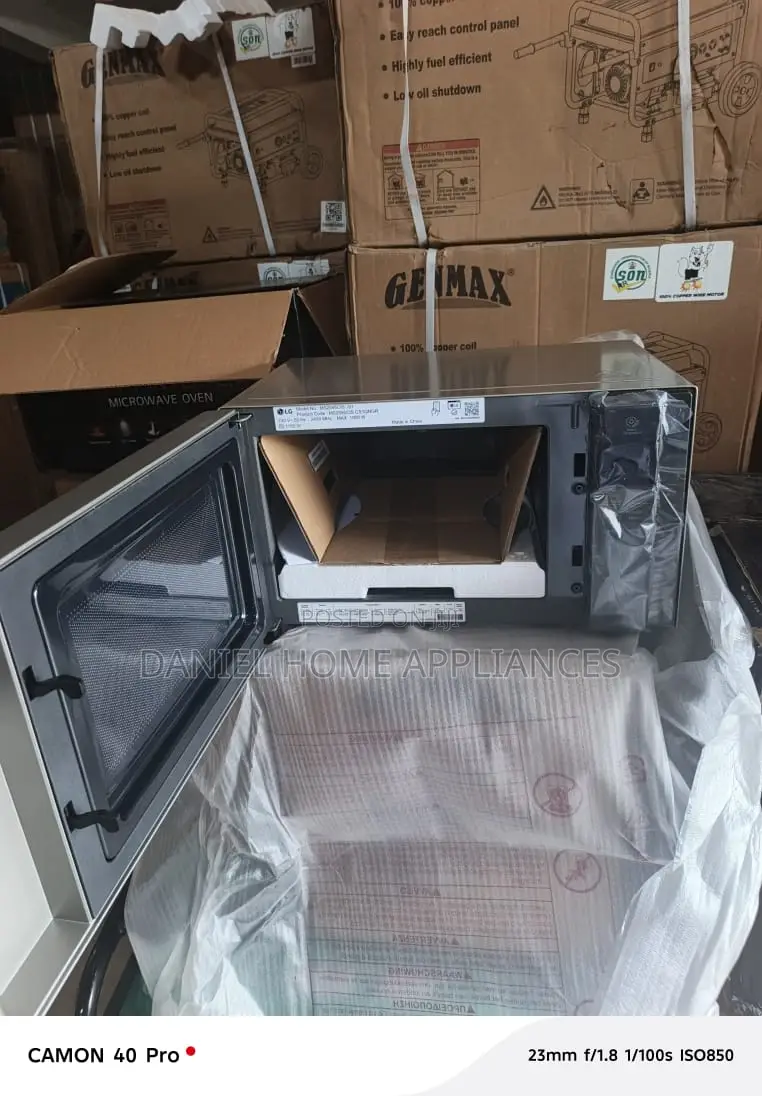 LG Neochef 25L Smart Inverter Microwave Oven