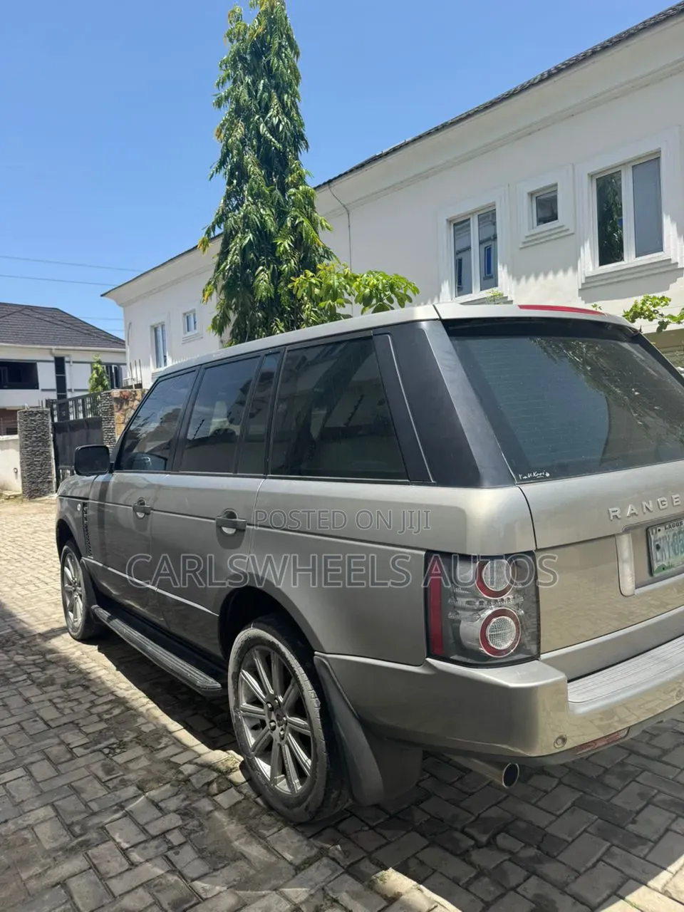 Land Rover Range Rover Vogue 2010 Gray