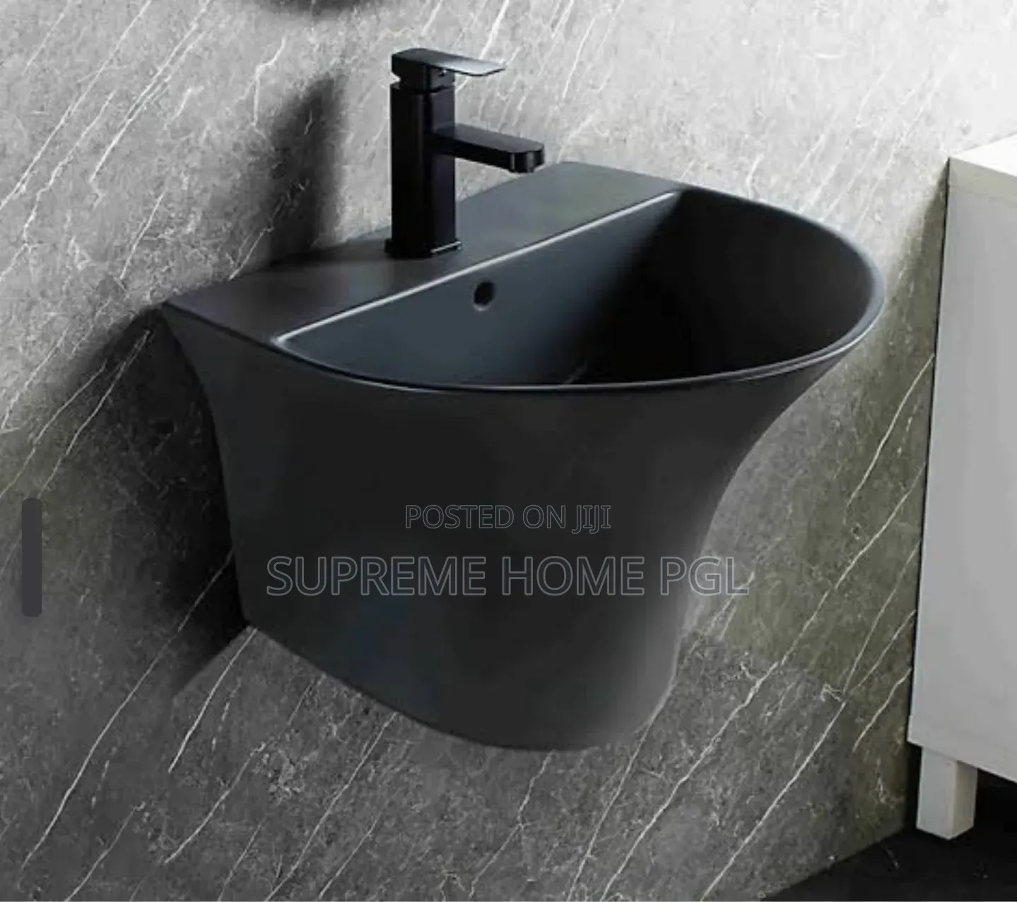 High Quality Wall Mounted Wash Hand Basin