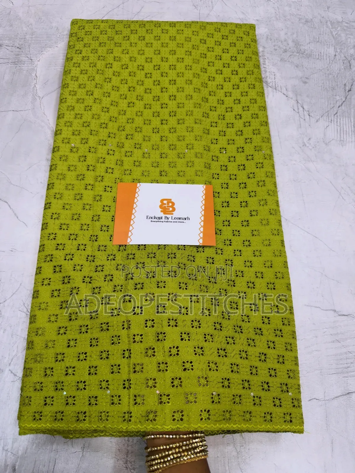 Polished Lace 100%