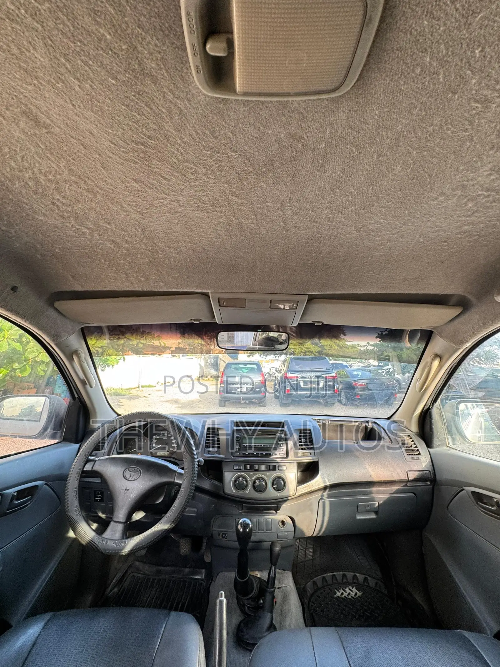 Toyota Hilux 2.0 VVT-i 2012 White